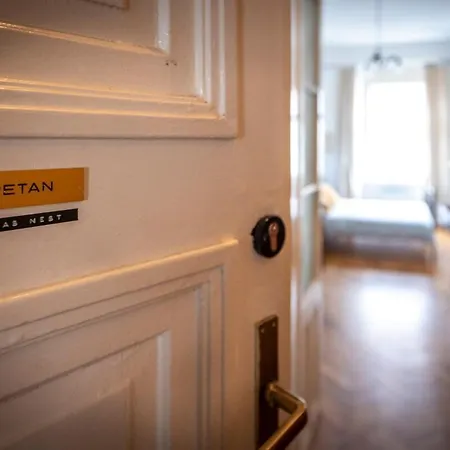 Vera's Nest In The Old Town Apartment