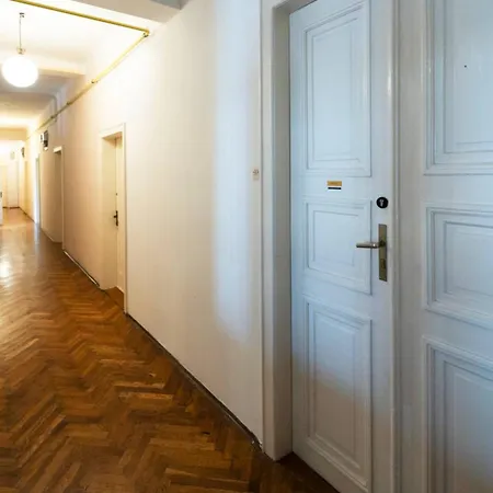 Vera's Nest In The Old Town Apartment Maribor